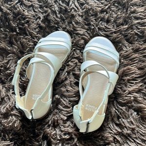 Eileen Fisher Cahill leather sandals